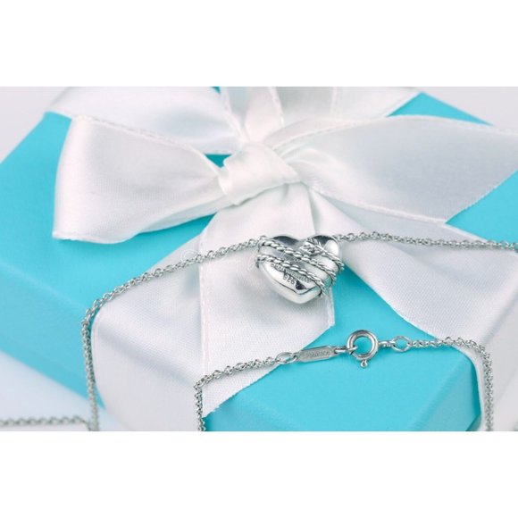 Tiffany & Co. Necklace "Heart and Arrow" Charm Pendant in Silver 16" Vintage - Picture 5 of 8